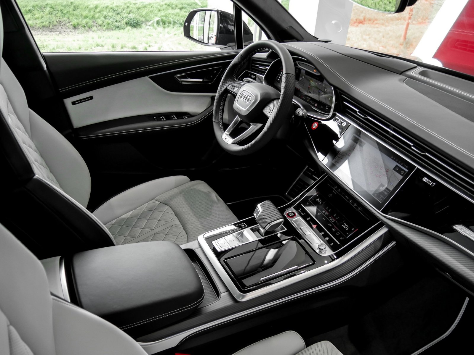 Audi SQ7 TFSI tiptronic Audi Exclusive 3.Sitzreihe+Standheizung+AHK+Pano+B&O