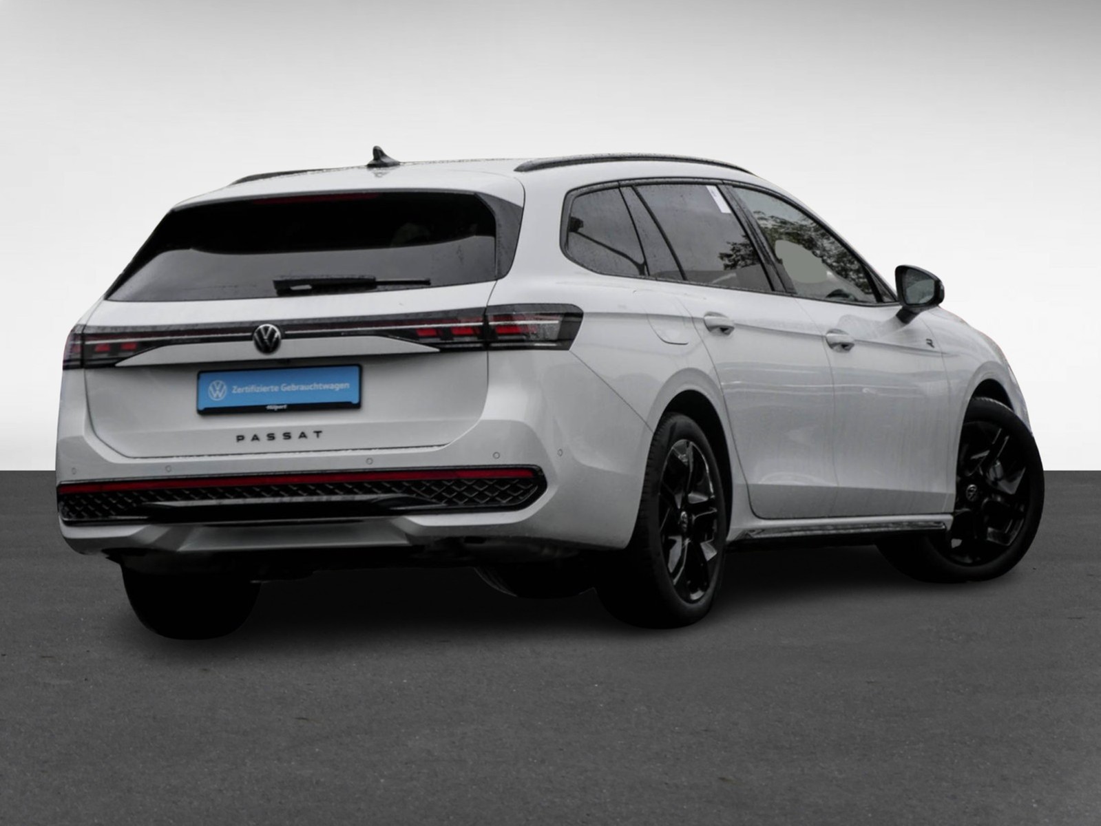 Volkswagen Passat Variant 2.0 R-LINE 4X4 NEUES MODELL LEDER