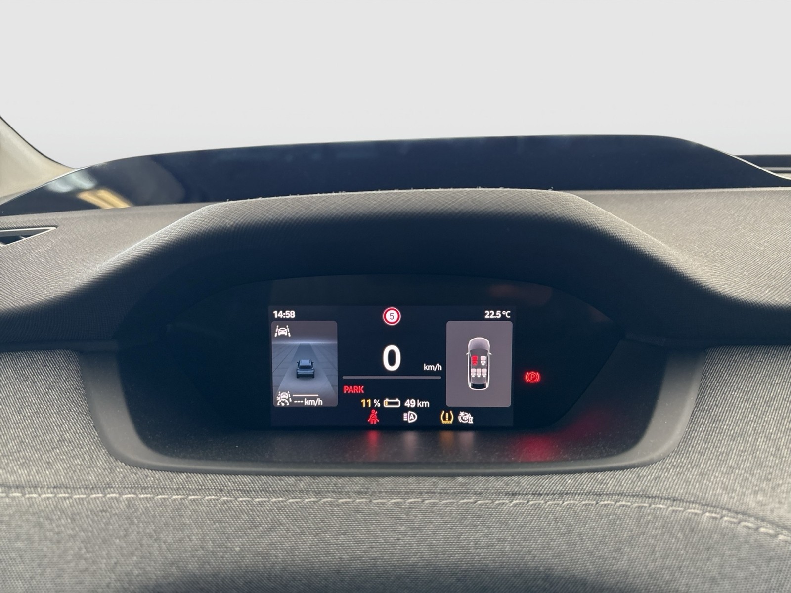 Skoda Enyaq 85 LOFT WÄRMEPUMPE PANO CANTON AHK 360°CAM