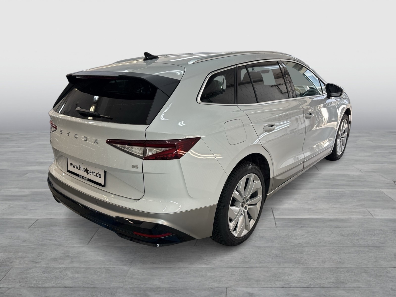 Skoda Enyaq 85 LOFT WÄRMEPUMPE PANO CANTON AHK 360°CAM