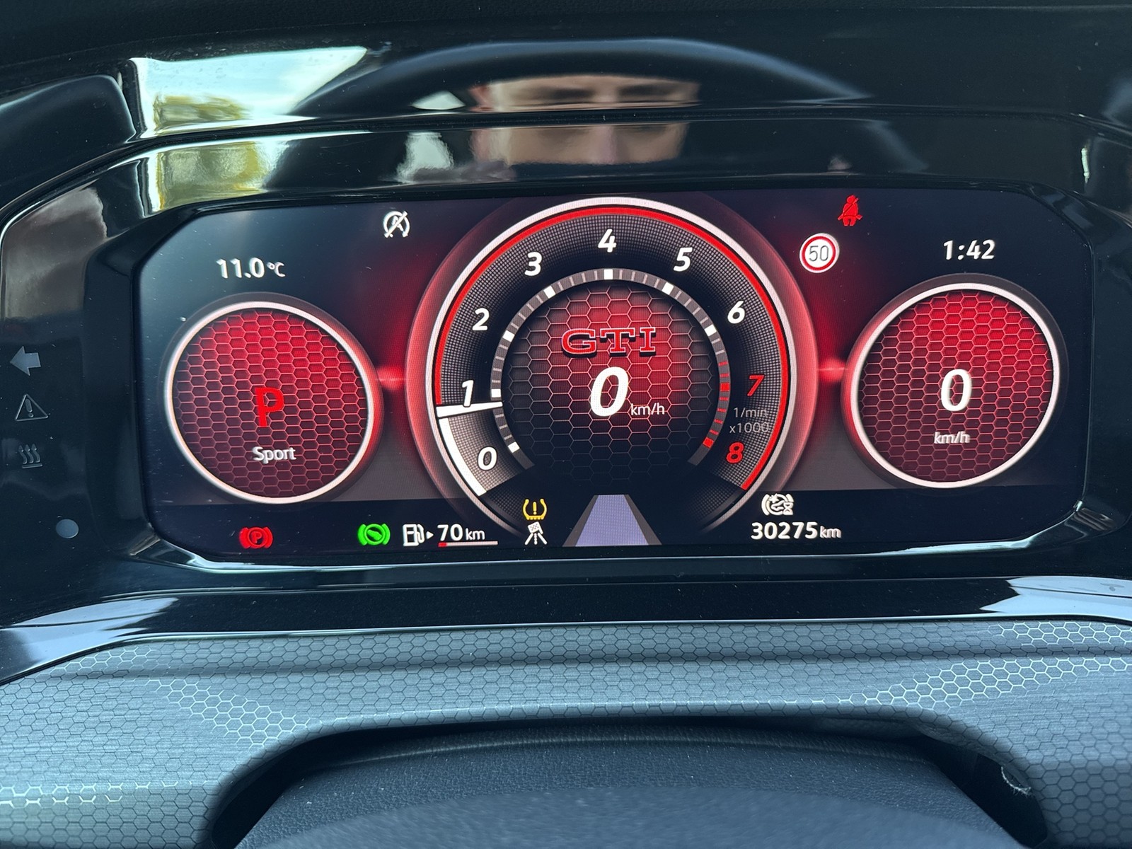 Volkswagen Golf VIII 2.0 GTI CLUBSPORT ACC LM18 NAVI SITZHZ