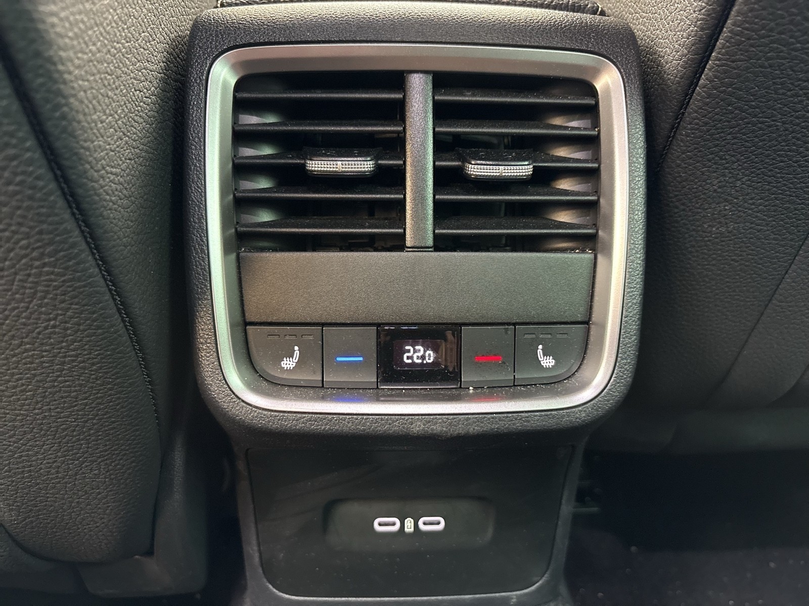 Skoda Octavia Combi 2.0 TOUR CANTON 360°CAM ACC MATRIX