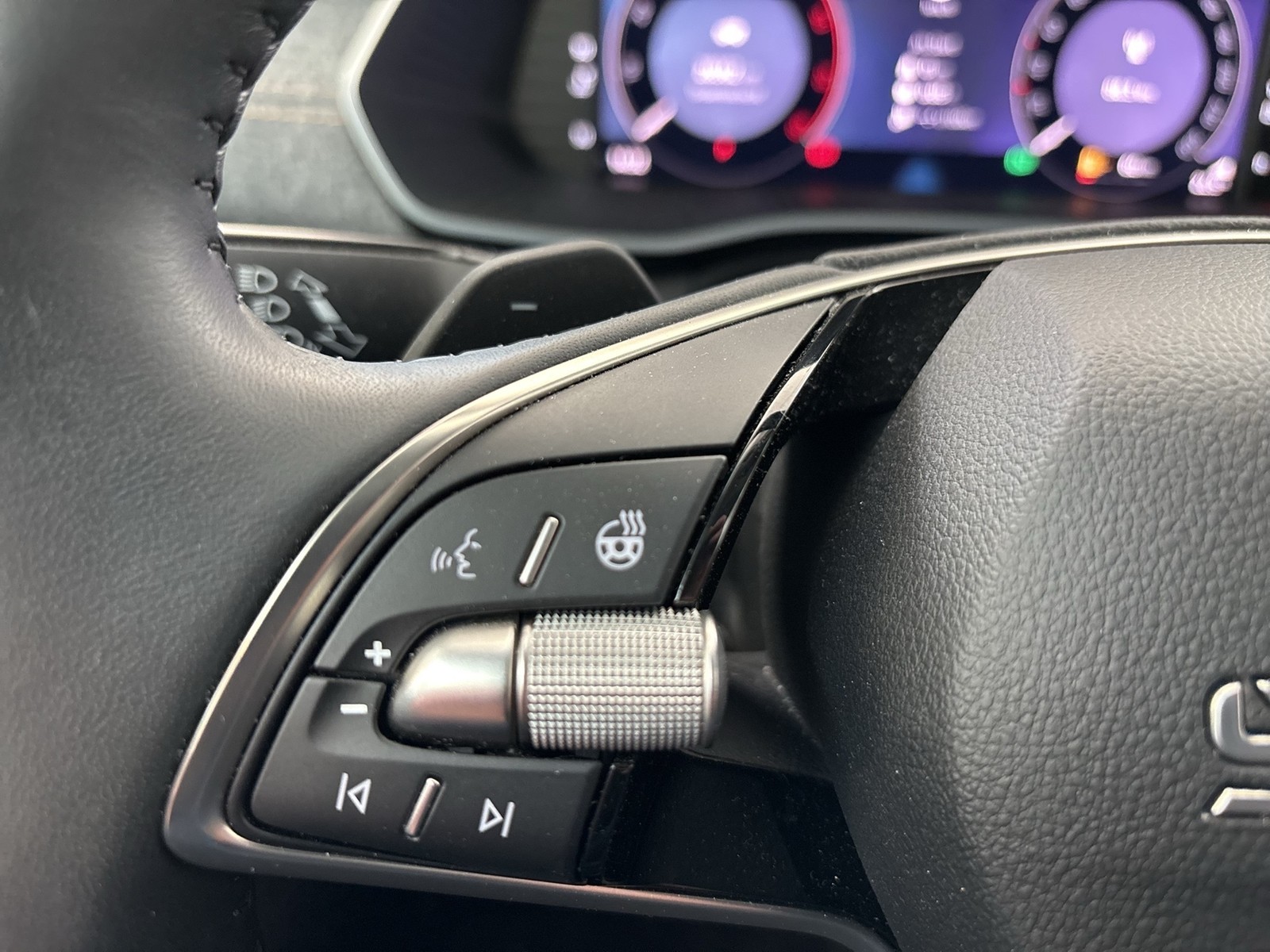 Skoda Octavia Combi 2.0 TOUR CANTON 360°CAM ACC MATRIX