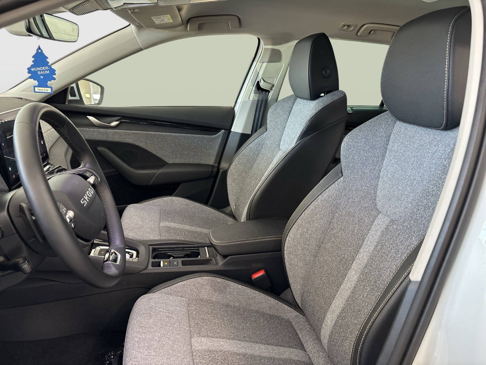 Skoda Octavia Combi 2.0 TOUR CANTON 360°CAM ACC MATRIX