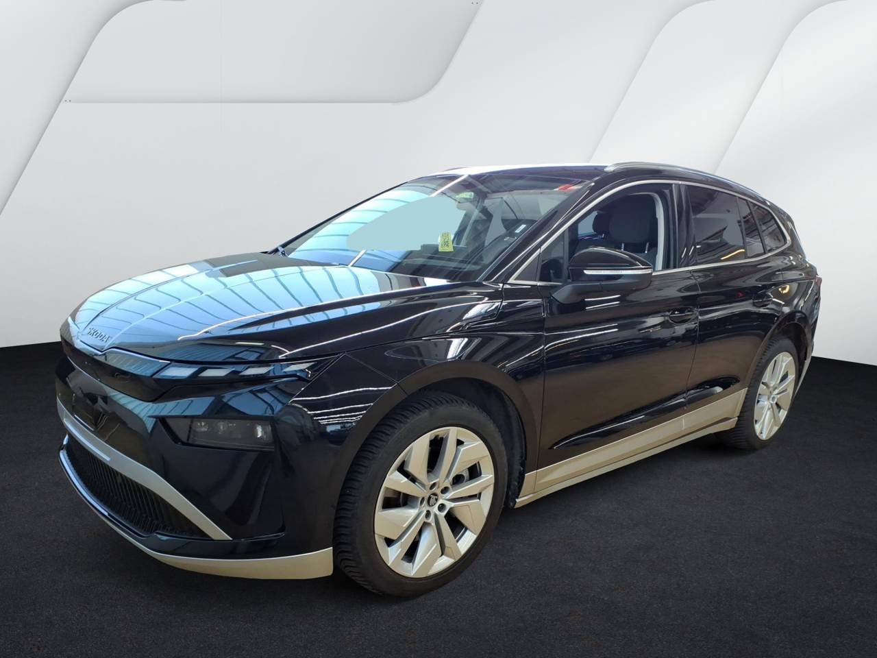 Skoda Enyaq 85 LOFT WÄRMEPUMPE PANO CANTON AHK 360°CAM