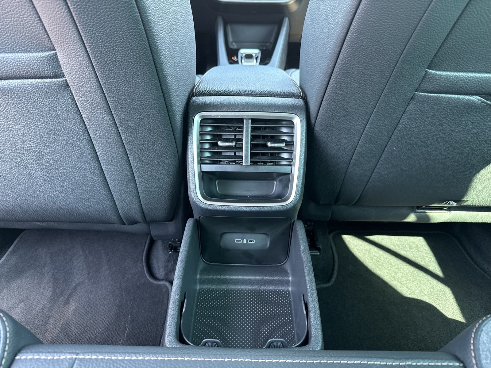 Skoda Octavia Combi 2.0 SELECTION AHK CAM ACC NAVI