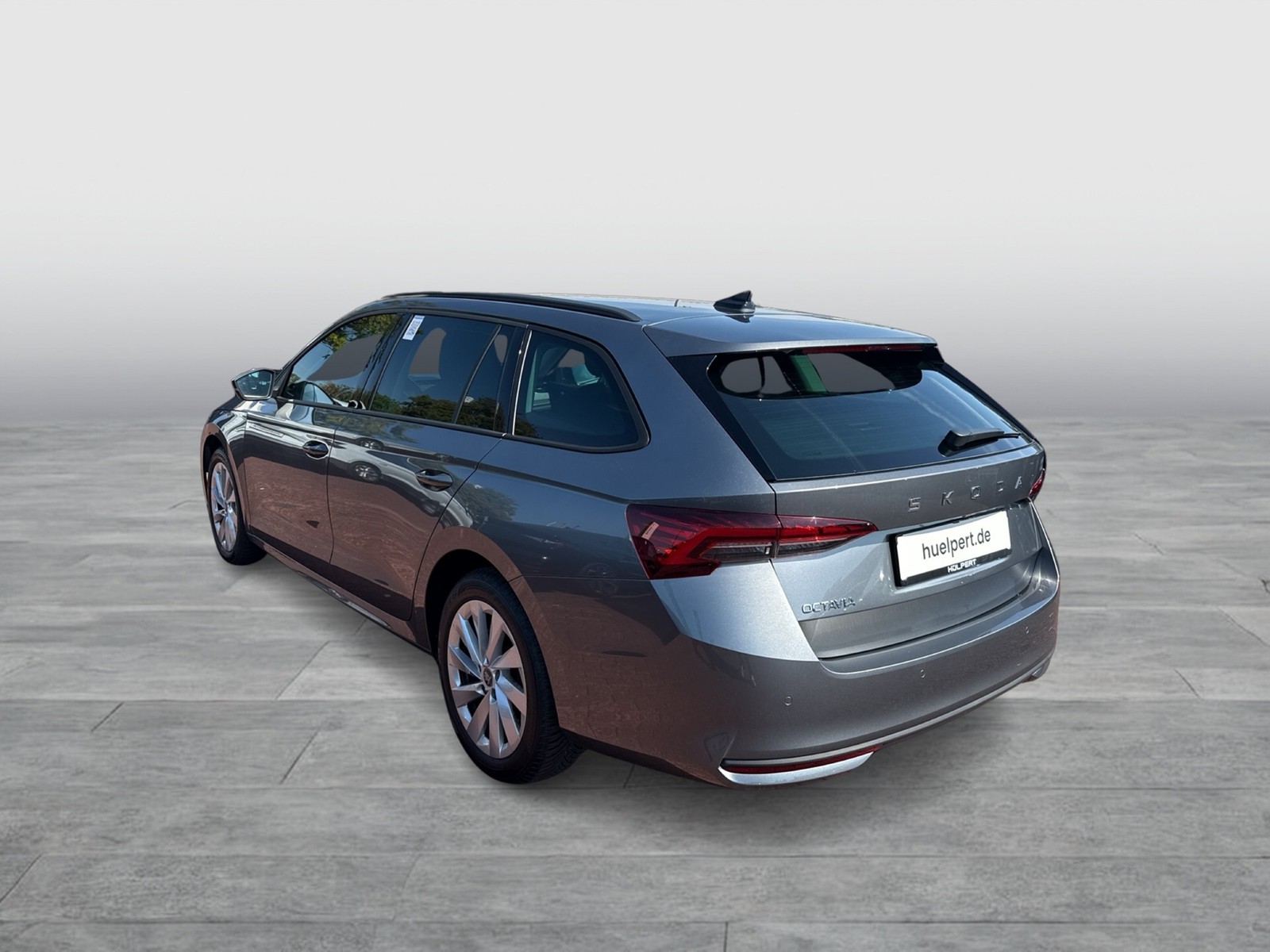 Skoda Octavia Combi 2.0 SELECTION AHK CAM ACC NAVI