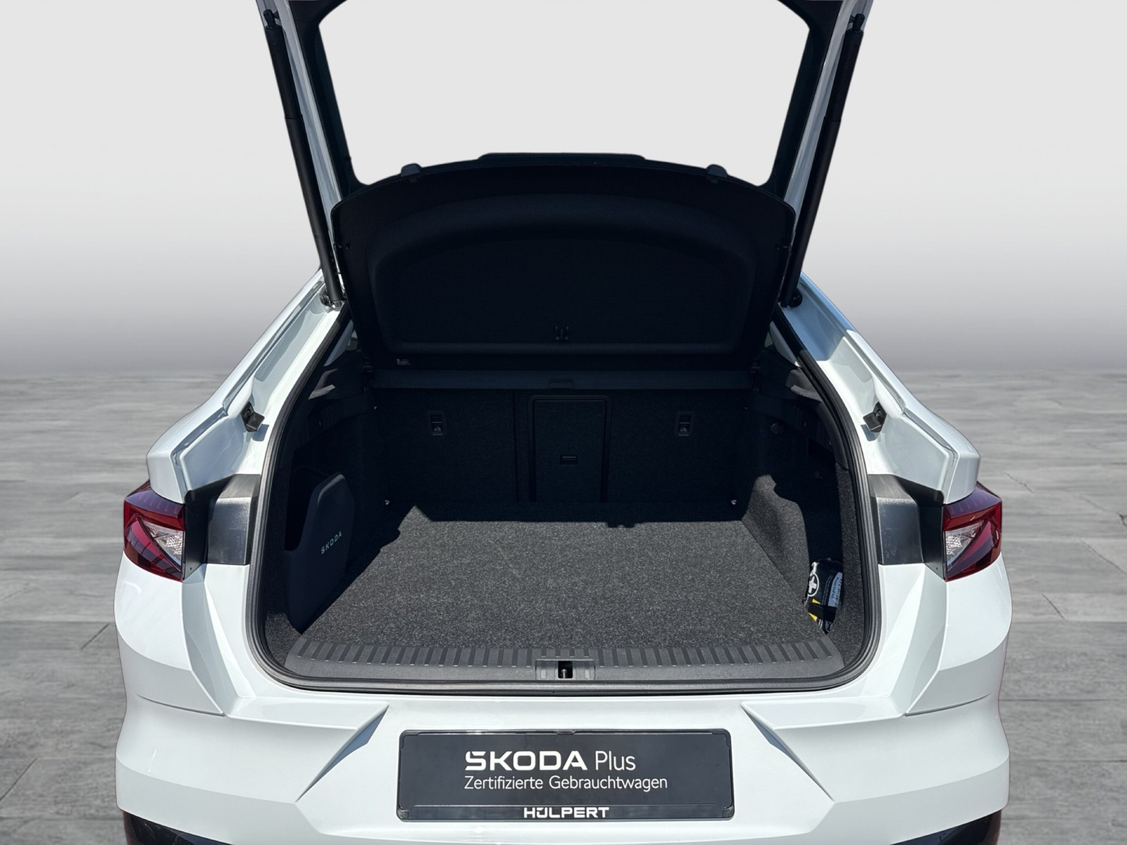 Skoda Enyaq Coupé 85 LOFT WÄRMEPUMPE PANO CANTON AHK