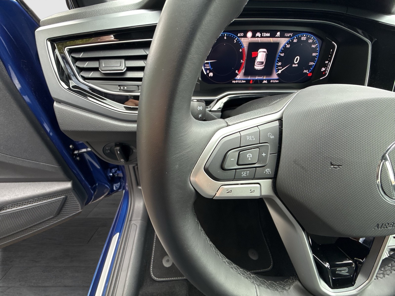 Volkswagen Taigo 1.0 R-LINE CAM ACC LM17 NAVI SITZHEIZUNG