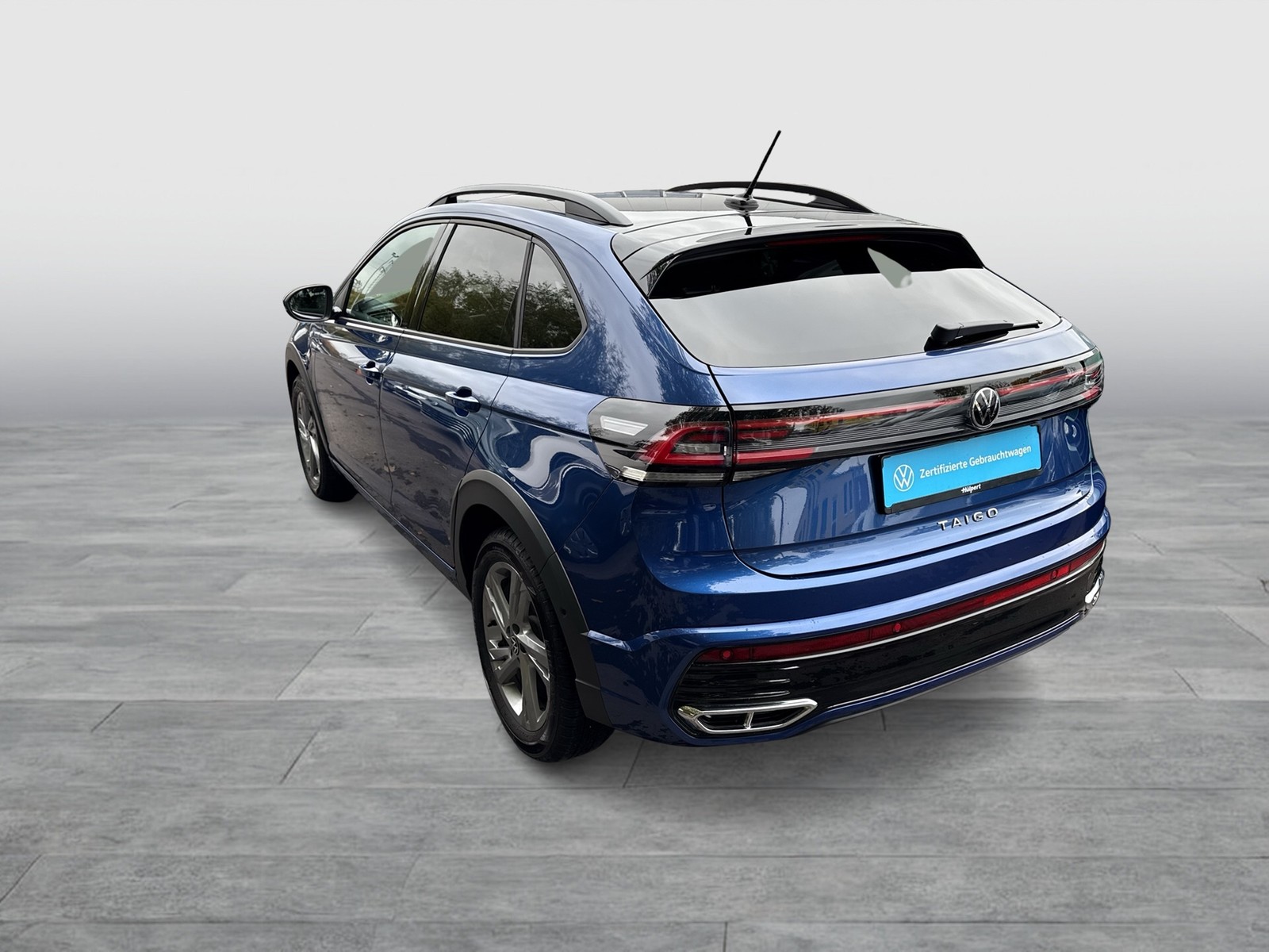 Volkswagen Taigo 1.0 R-LINE CAM ACC LM17 NAVI SITZHEIZUNG