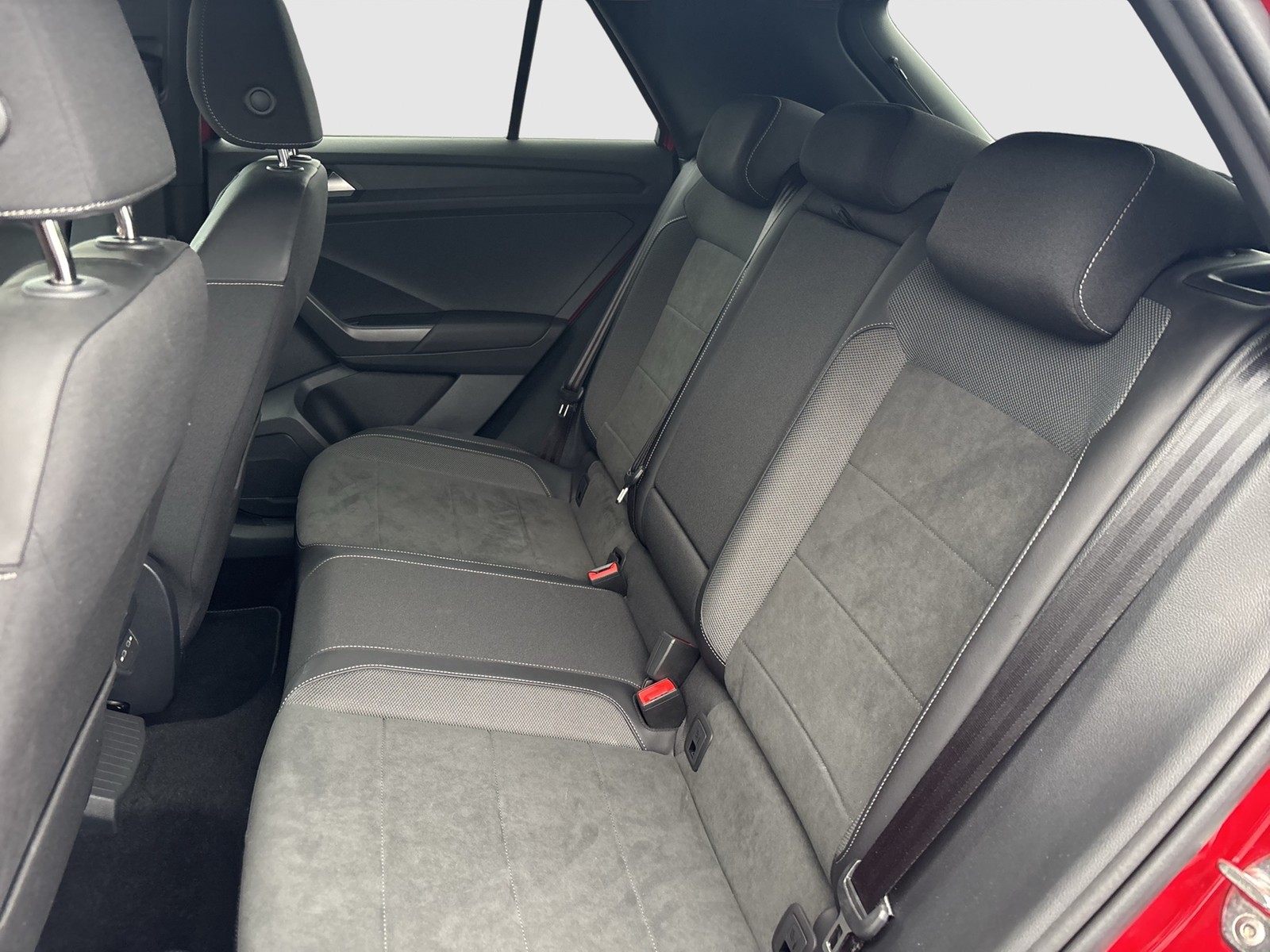 Volkswagen T-Roc 2.0 R-LINE 4X4 AHK CAM ACC LM17 NAVI