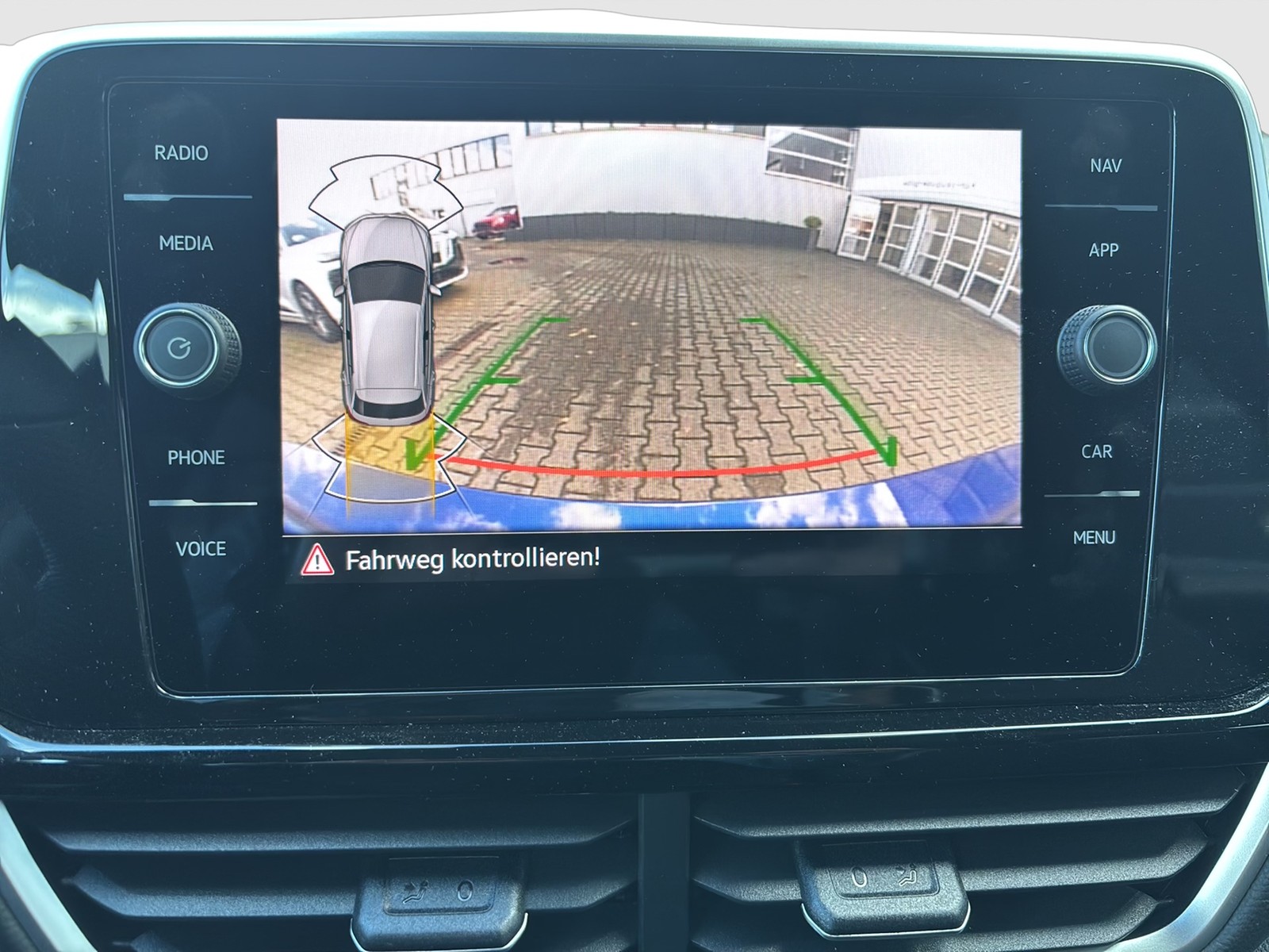 Volkswagen T-Roc 1.5 R-LINE STANDHZ. CAM ACC LM17 NAVI