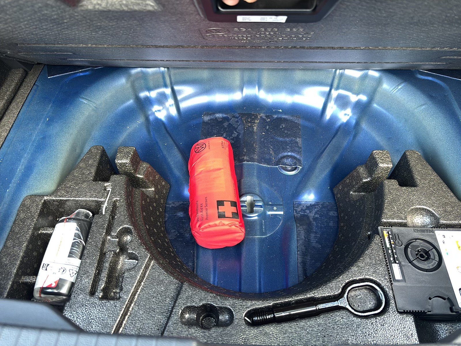 Volkswagen T-Roc 1.5 R-LINE STANDHZ. CAM ACC LM17 NAVI