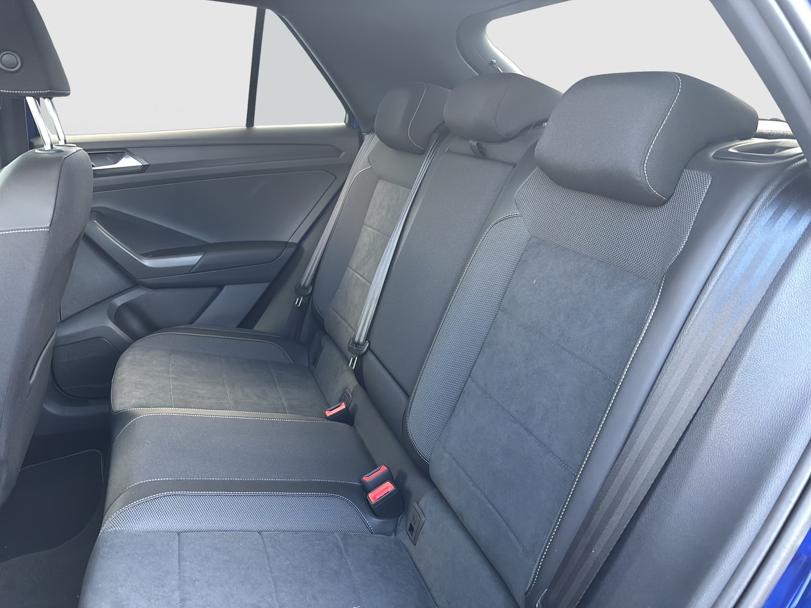 Volkswagen T-Roc 1.5 R-LINE STANDHZ. CAM ACC LM17 NAVI