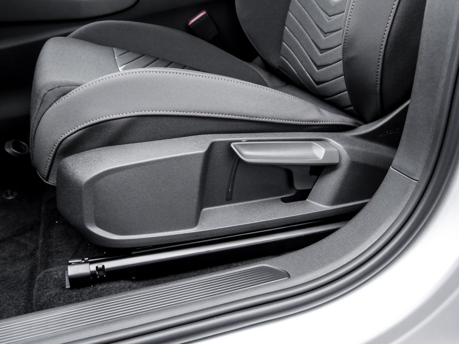 Cupra Born NAVI CAM SMARTLIGHT KEYLESS LENKRAD&SITZHZG