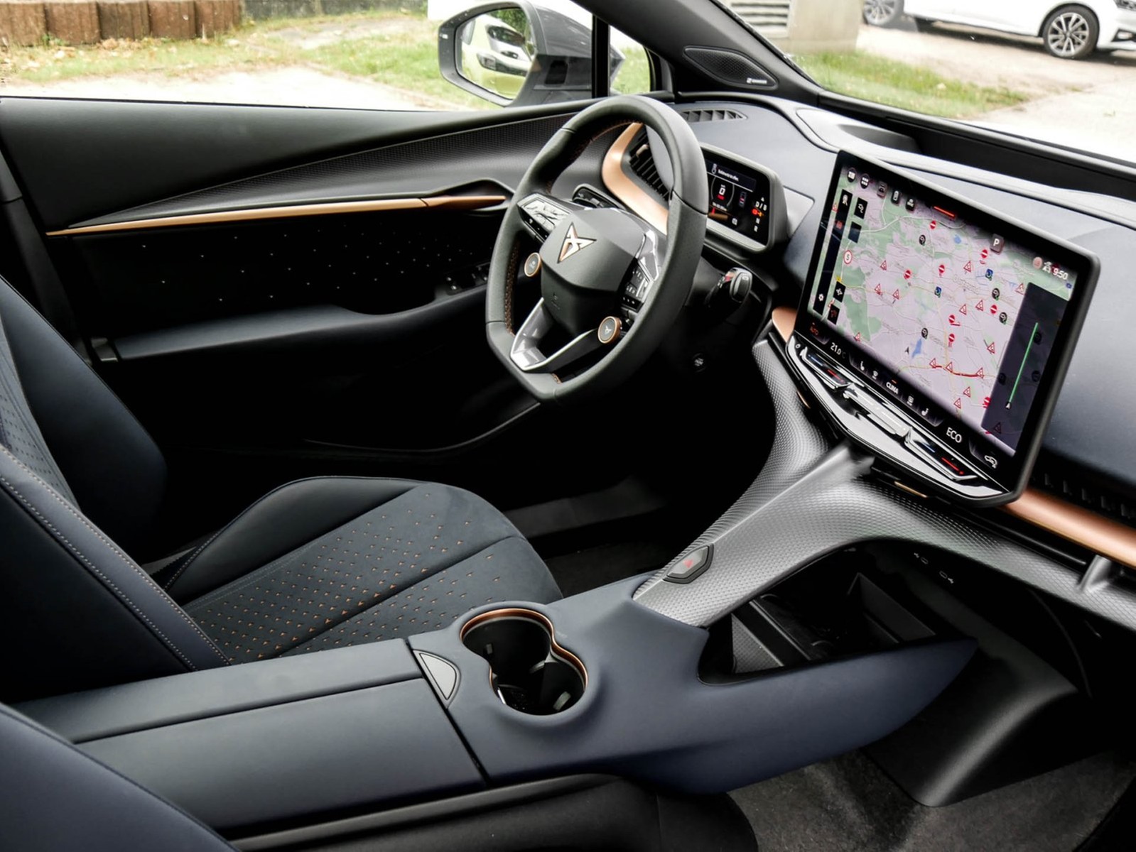 Cupra Tavascan VZ 4DRIVE HUD PANO MATRIX WÄRMEPUMPE