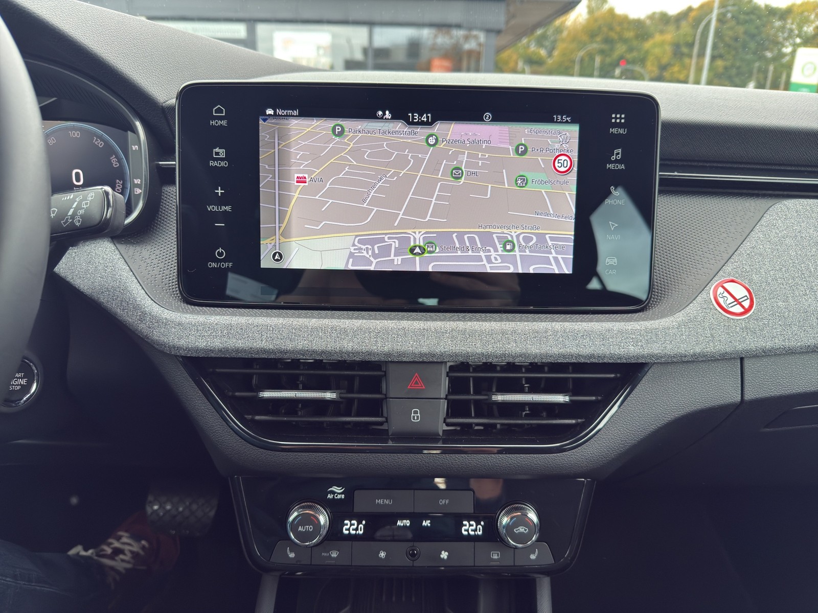 Skoda Kamiq 1.5 SELECTION CAM ACC NAVI ALU SITZHEIZUNG