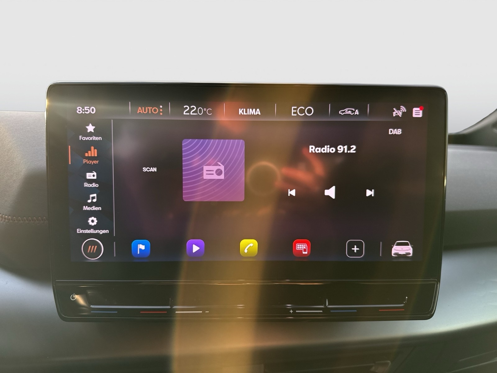 Cupra Born CAM ACC LM19 NAVI KEYLESS-GO EINPARKHILFE