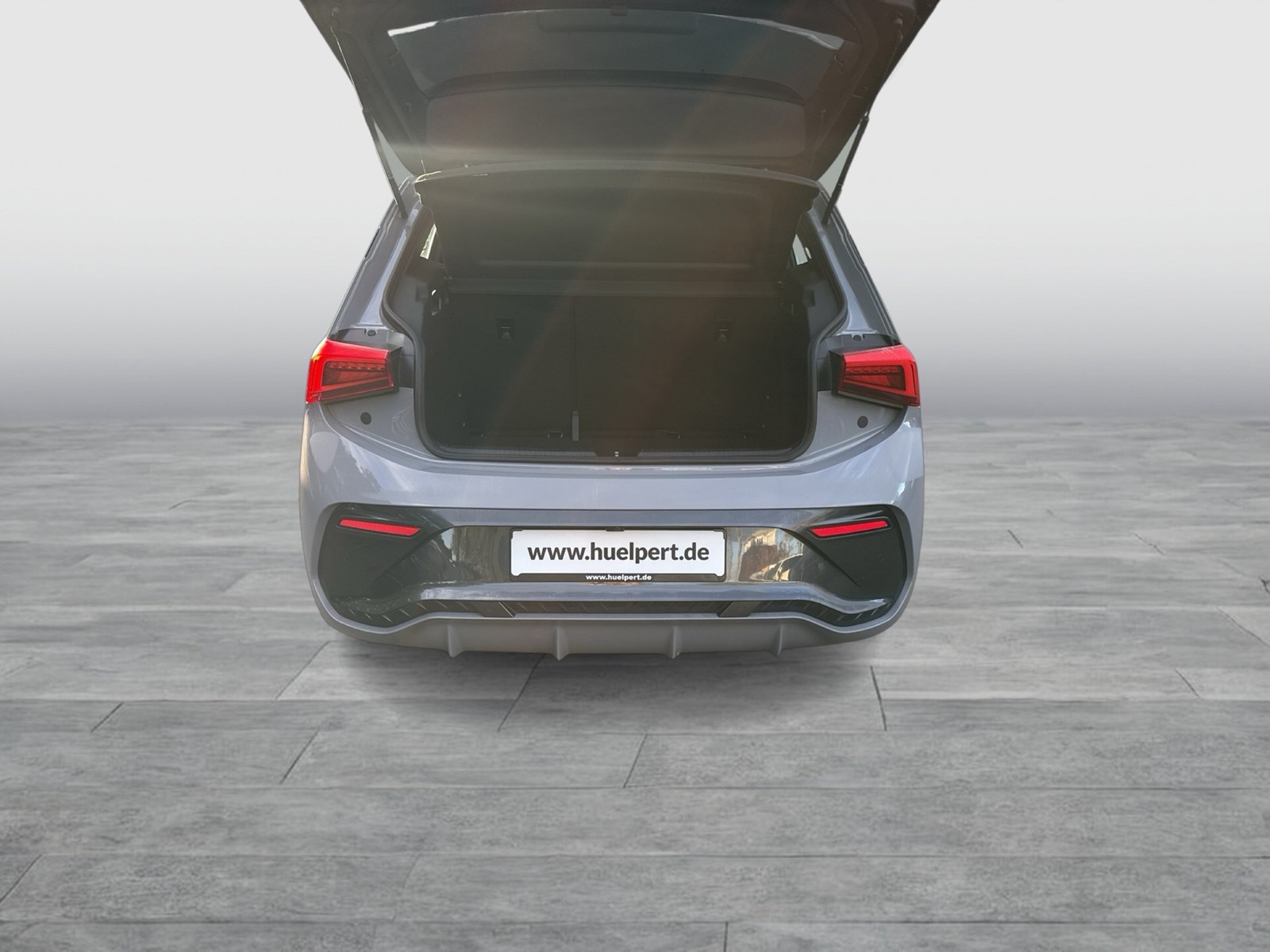 Cupra Born CAM ACC LM19 NAVI KEYLESS-GO EINPARKHILFE