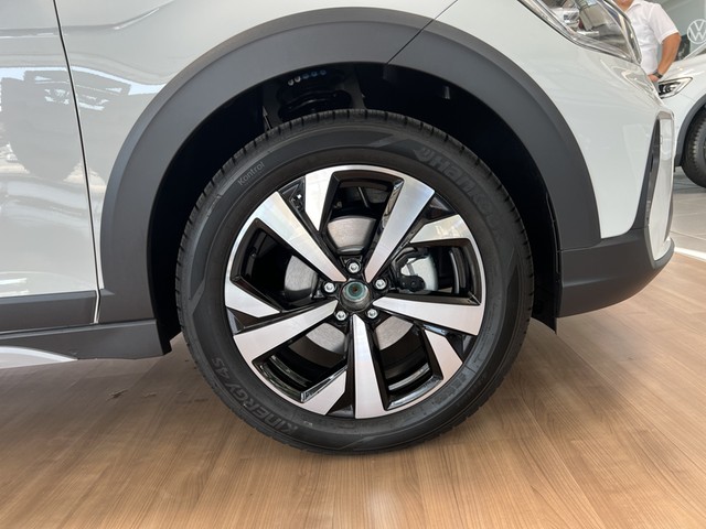 Volkswagen Taigo 1.5 STYLE PANO AHK CAM ACC LM17 NAVI