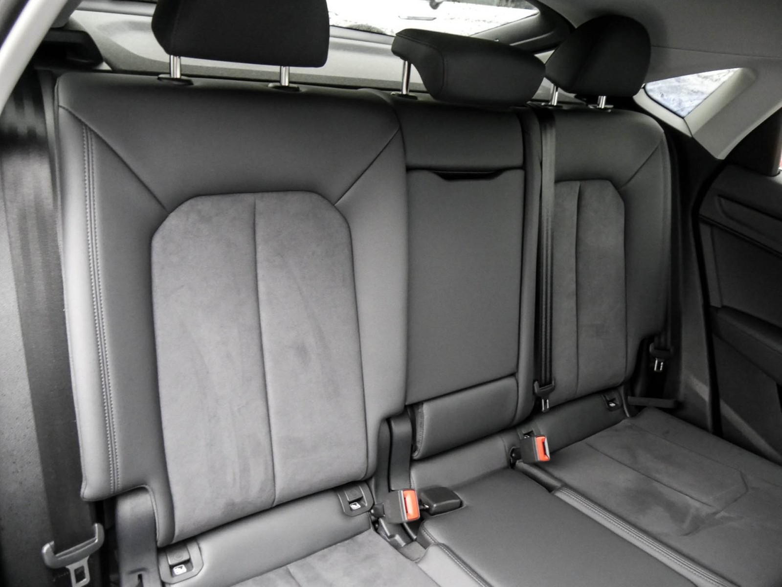 Audi Q3 Sportback 35 S LINE AHK CAM ACC LM18 E-KLAPPE