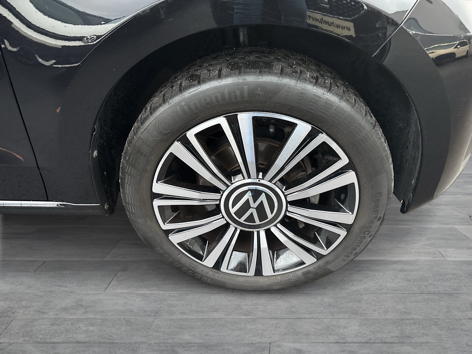 Volkswagen up! 1.0 ACTIVE 4TÜREN KAMERA ALU16 SITZHEIZ EINPARKH