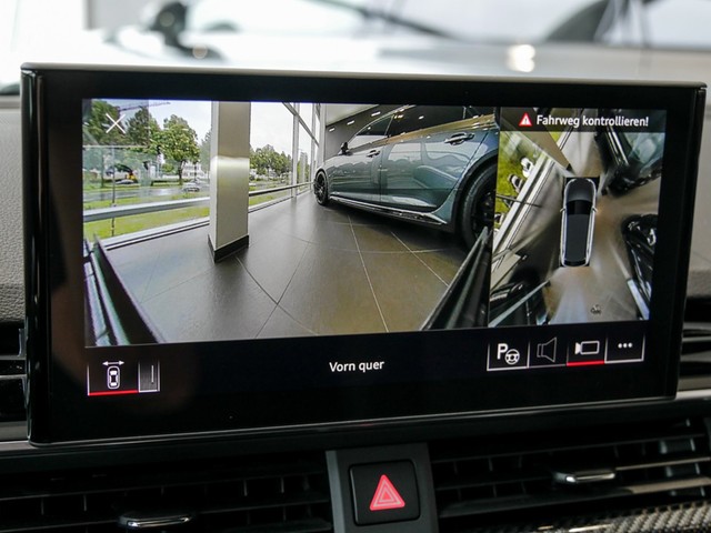 Audi RS 4 Avant Qu. ESSENTIALS PANO B&O NAPPA SPORTABGAS