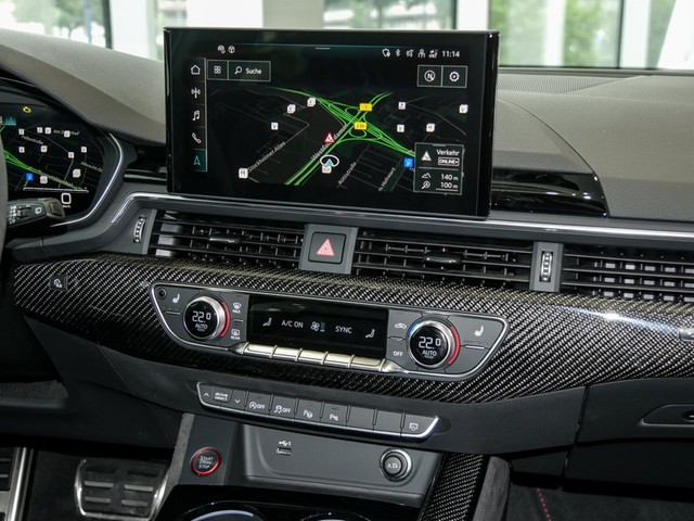 Audi RS 4 Avant Qu. ESSENTIALS PANO B&O NAPPA SPORTABGAS