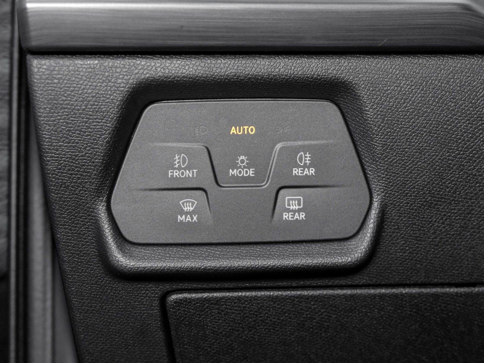 Cupra Formentor 1.4 HYBRID CAM ACC LM18 NAVI SITZHEIZ.