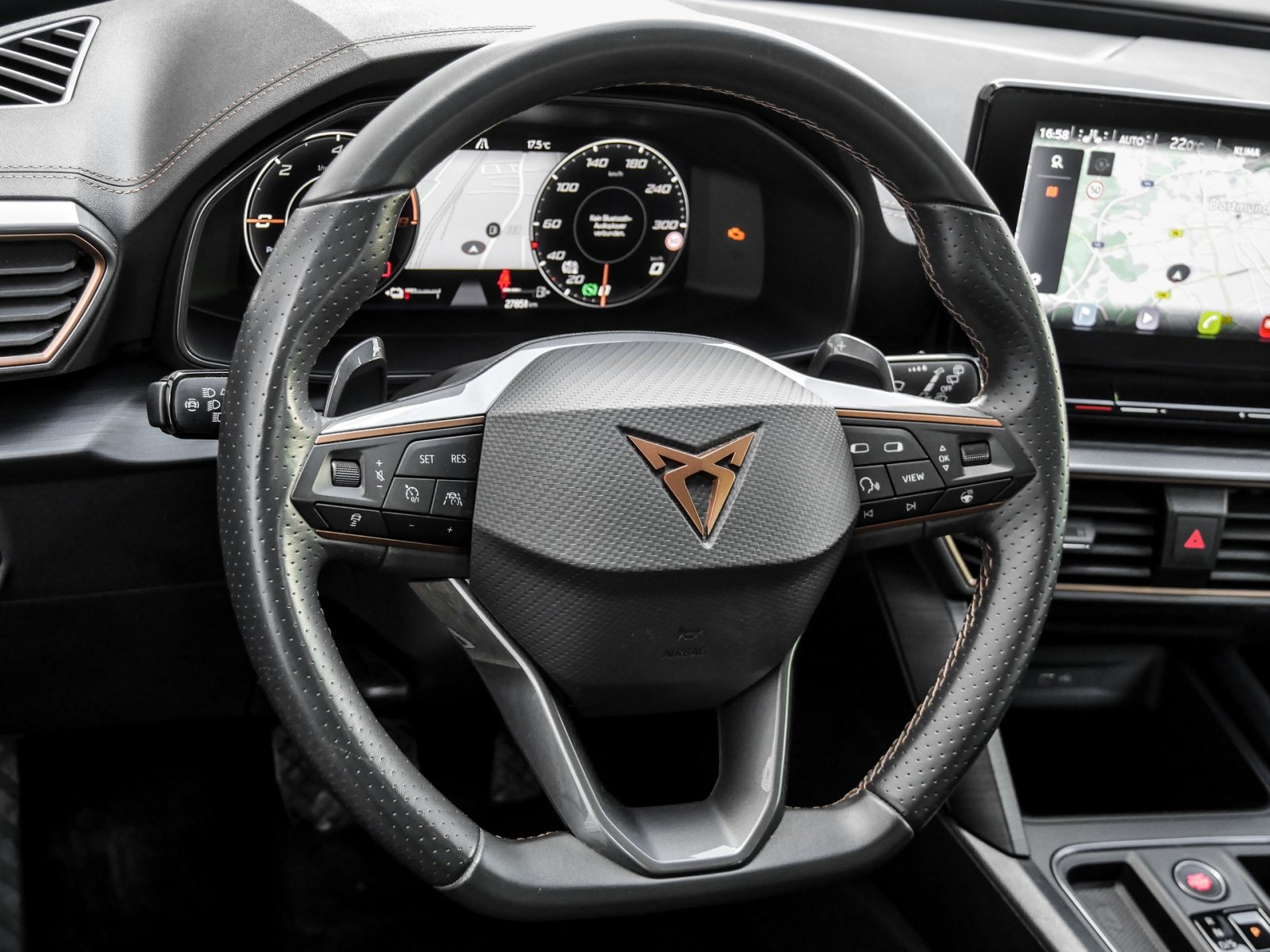 Cupra Formentor 1.4 HYBRID CAM ACC LM18 NAVI SITZHEIZ.