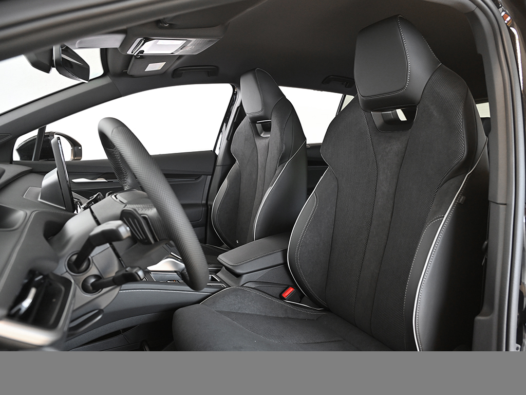 Skoda Enyaq 60 SPORTLINE WÄRMEPUMPE CAM ACC LM20 NAVI