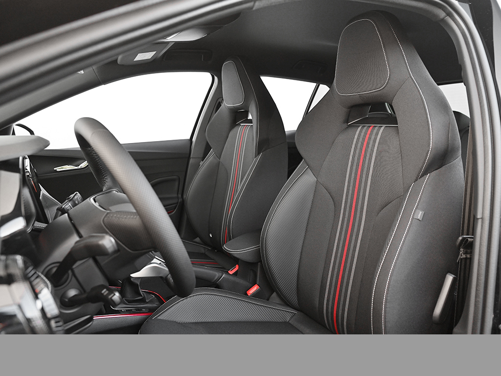 Skoda Fabia 1.0 MONTE CARLO CAM ACC NAVI CARPLAY ALU