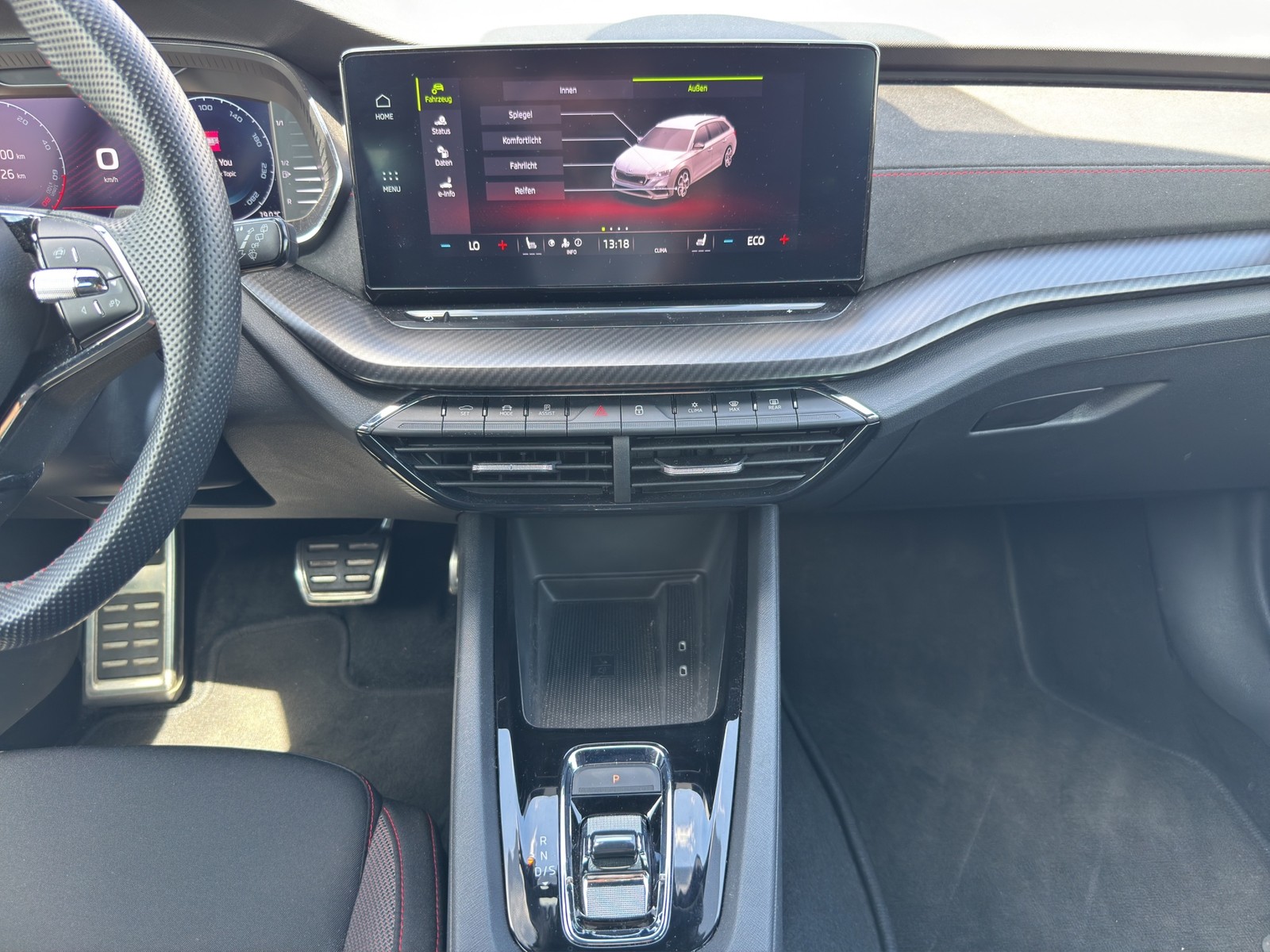Skoda Octavia Combi 1.4 iV RS LM18 MATRIXLED CARPLAY