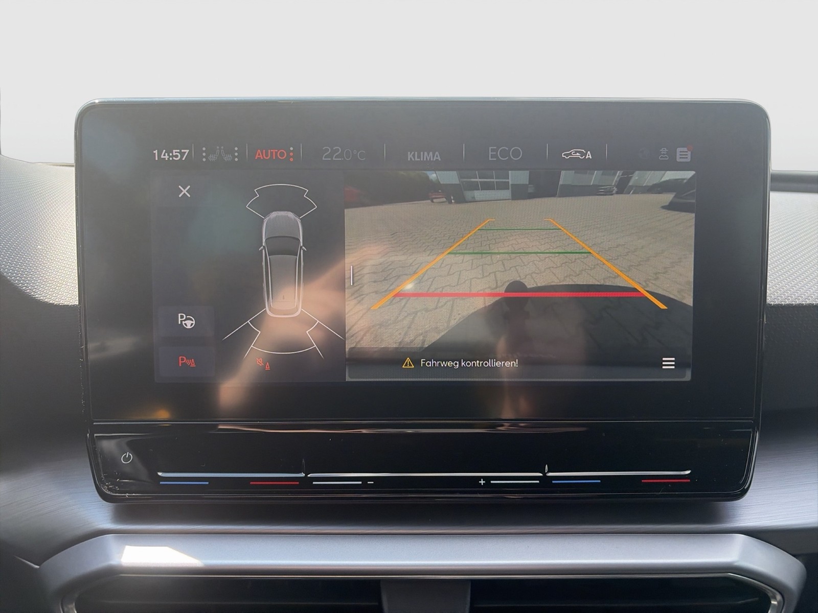 Seat Leon ST 1.4 HYBRID FR AHK CAM ACC LM18 NAVI