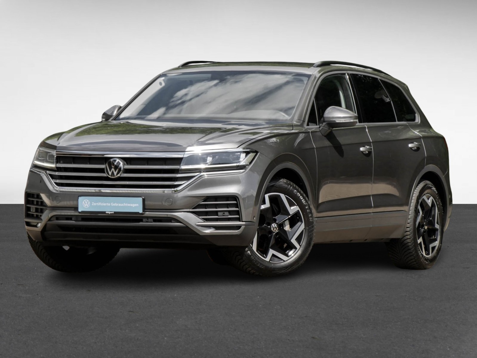 Volkswagen Touareg V6 NEUES MODELL AHK CAM ACC LM19 NAVI