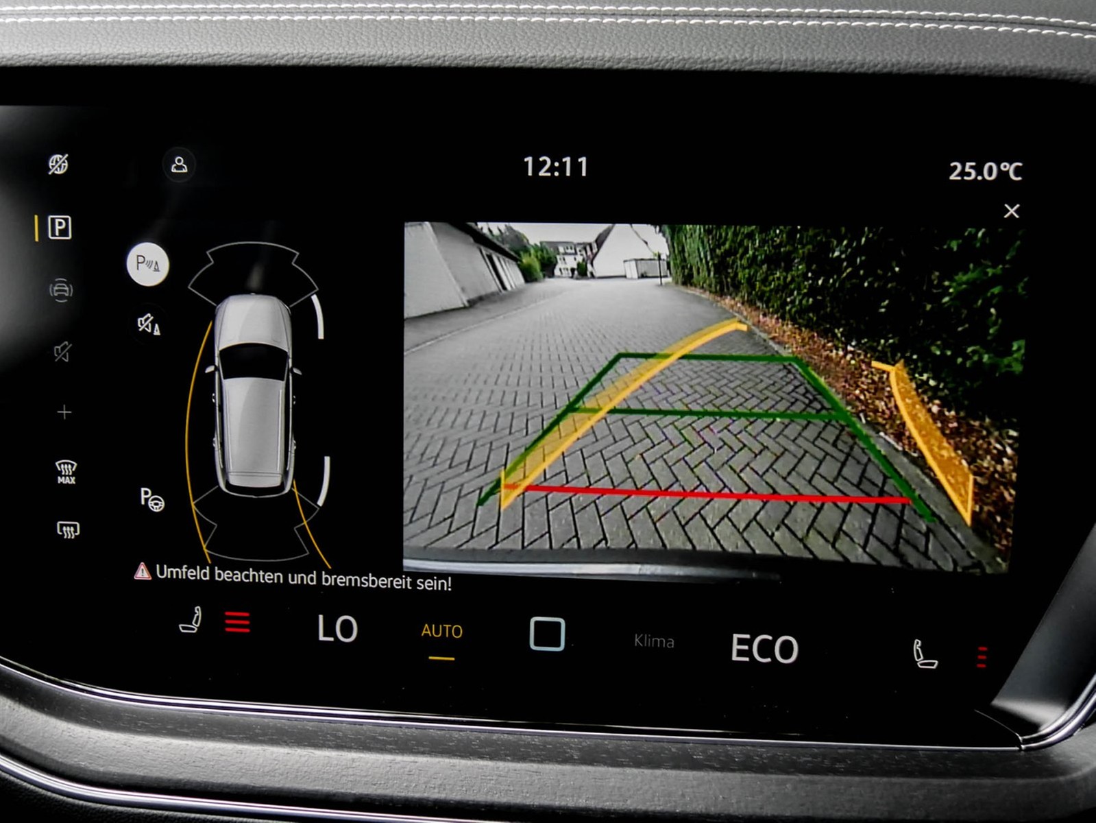 Volkswagen Touareg V6 NEUES MODELL AHK CAM ACC LM19 NAVI