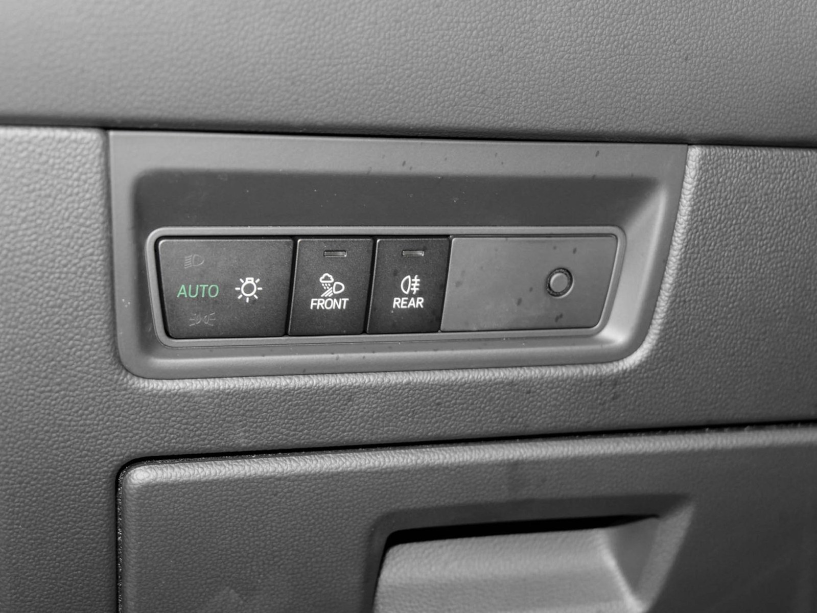 Volkswagen Touareg V6 NEUES MODELL AHK CAM ACC LM19 NAVI