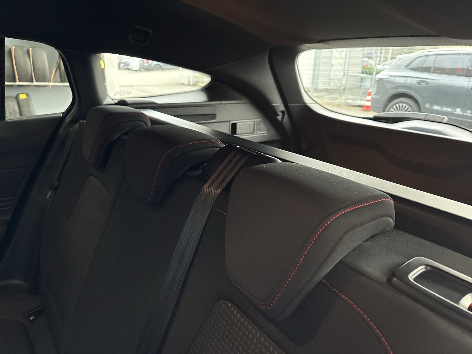 Ford Focus Turnier 1.5 ST-LINE CAM NAVI LM18 SITZHEIZ