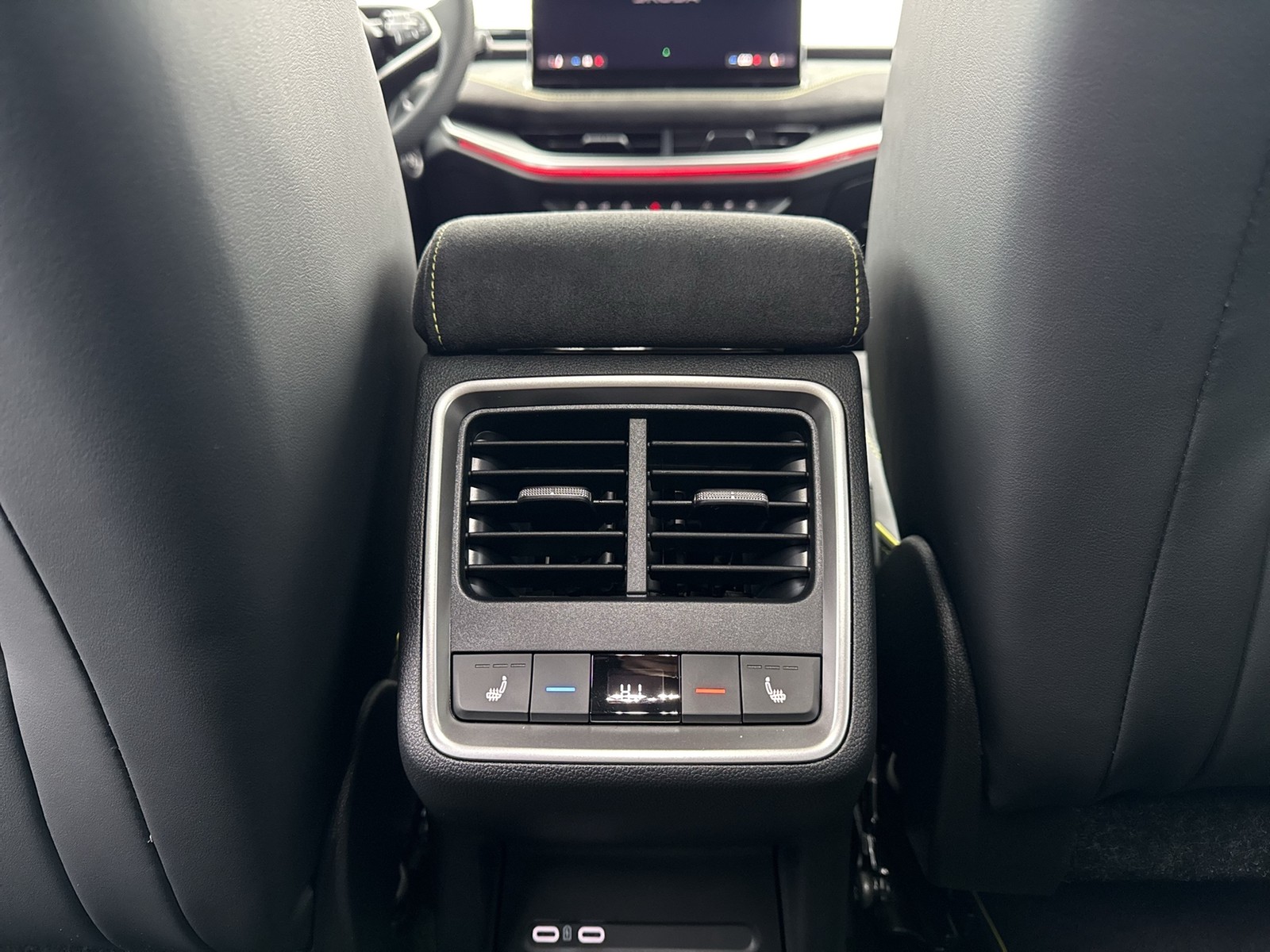 Skoda Elroq 85x RS NAV 360GRAD ACC PDC DCC