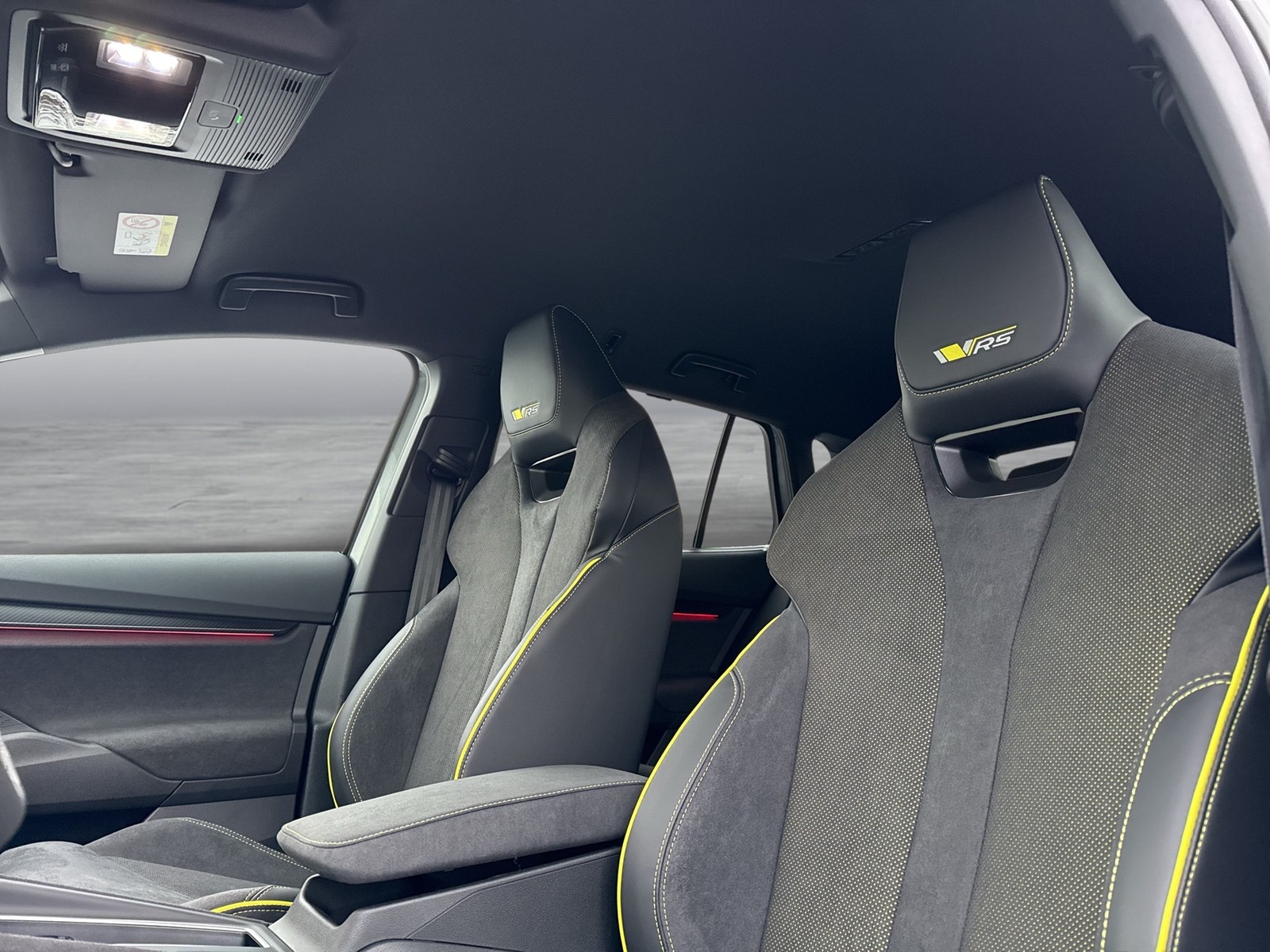 Skoda Elroq 85x RS NAV 360GRAD ACC PDC DCC