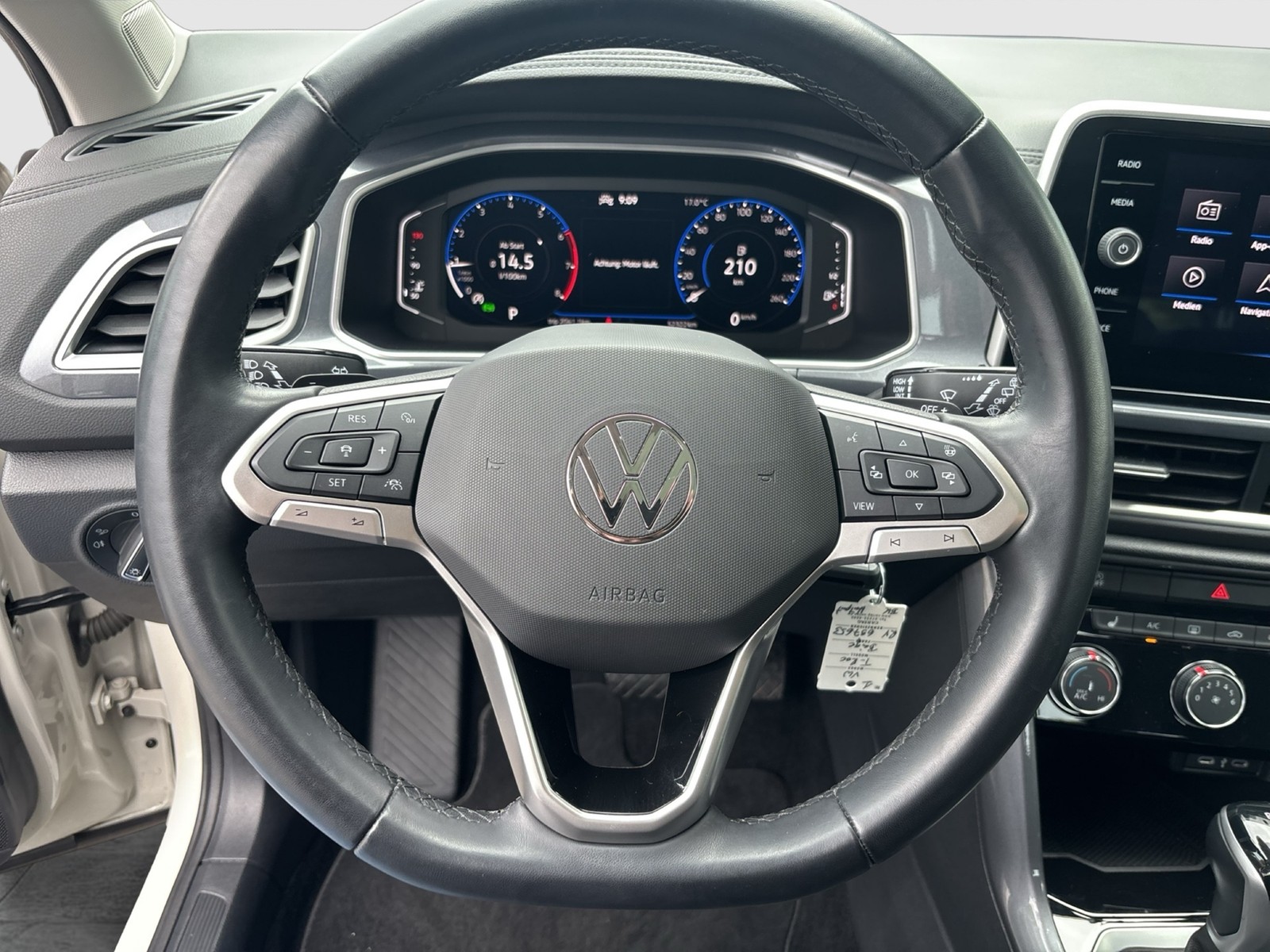 Volkswagen T-Roc 1.5 STYLE PANO CAM ACC MATRIX LM17 CARPLAY