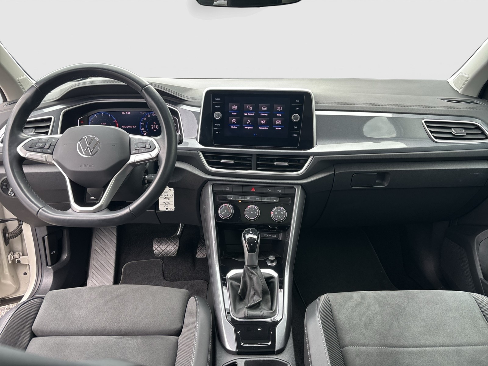 Volkswagen T-Roc 1.5 STYLE PANO CAM ACC MATRIX LM17 CARPLAY