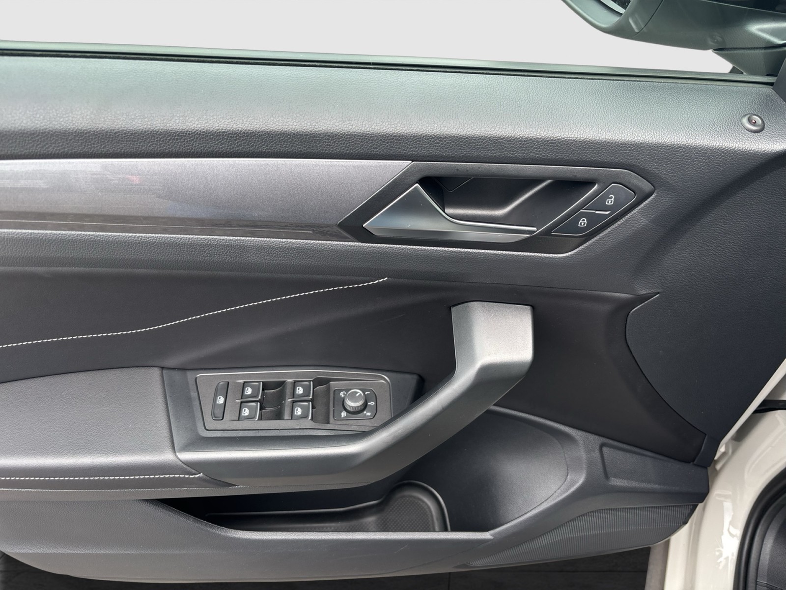 Volkswagen T-Roc 1.5 STYLE PANO CAM ACC MATRIX LM17 CARPLAY