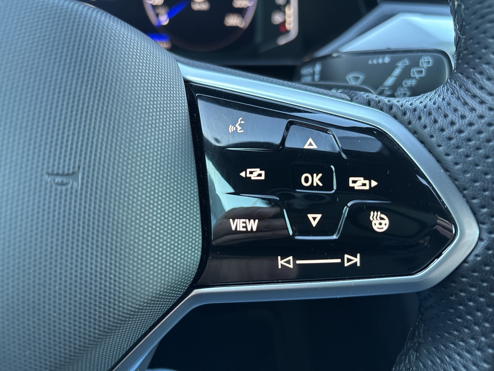 Volkswagen Arteon Shooting Brake 2.0 R-LINE 4X4 LEDER LM20