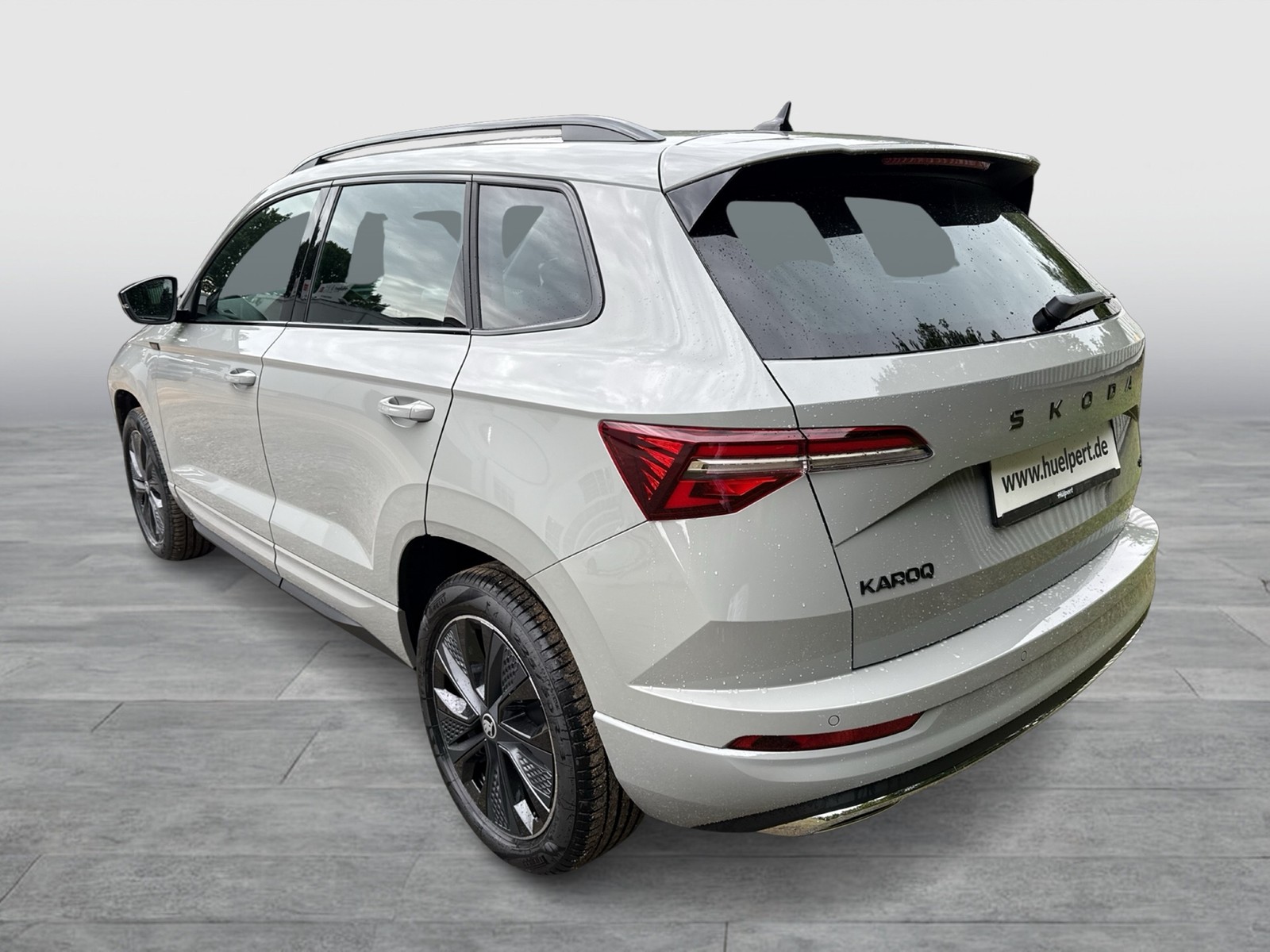 Skoda Karoq 2.0 SPORTLINE 4X4 PANO AHK CAM ACC LM18