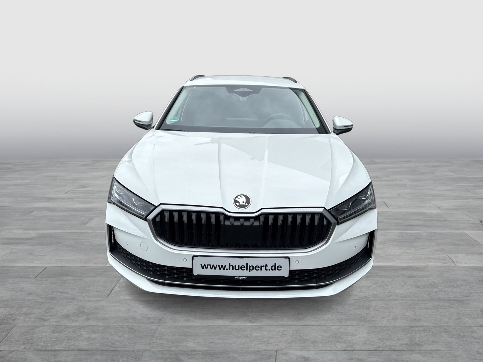 Skoda Superb Combi 2.0 SELECTION AHK CAM ACC MATRIX