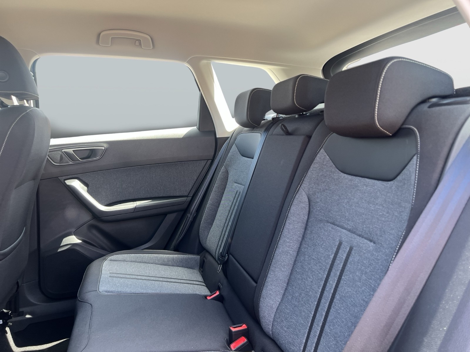 Seat Ateca 1.5 STYLE ACC E-KLAPPE NAVI CARPLAY LM17