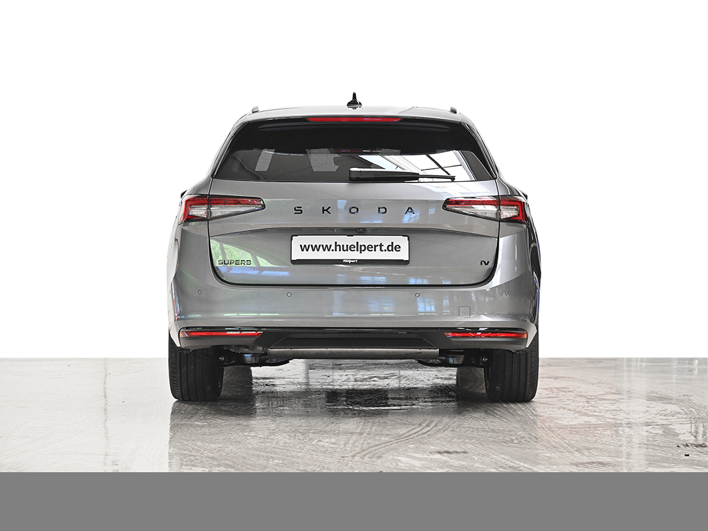 Skoda Superb Combi HYBRID SPORTLINE AHK HEADUP eSITZE