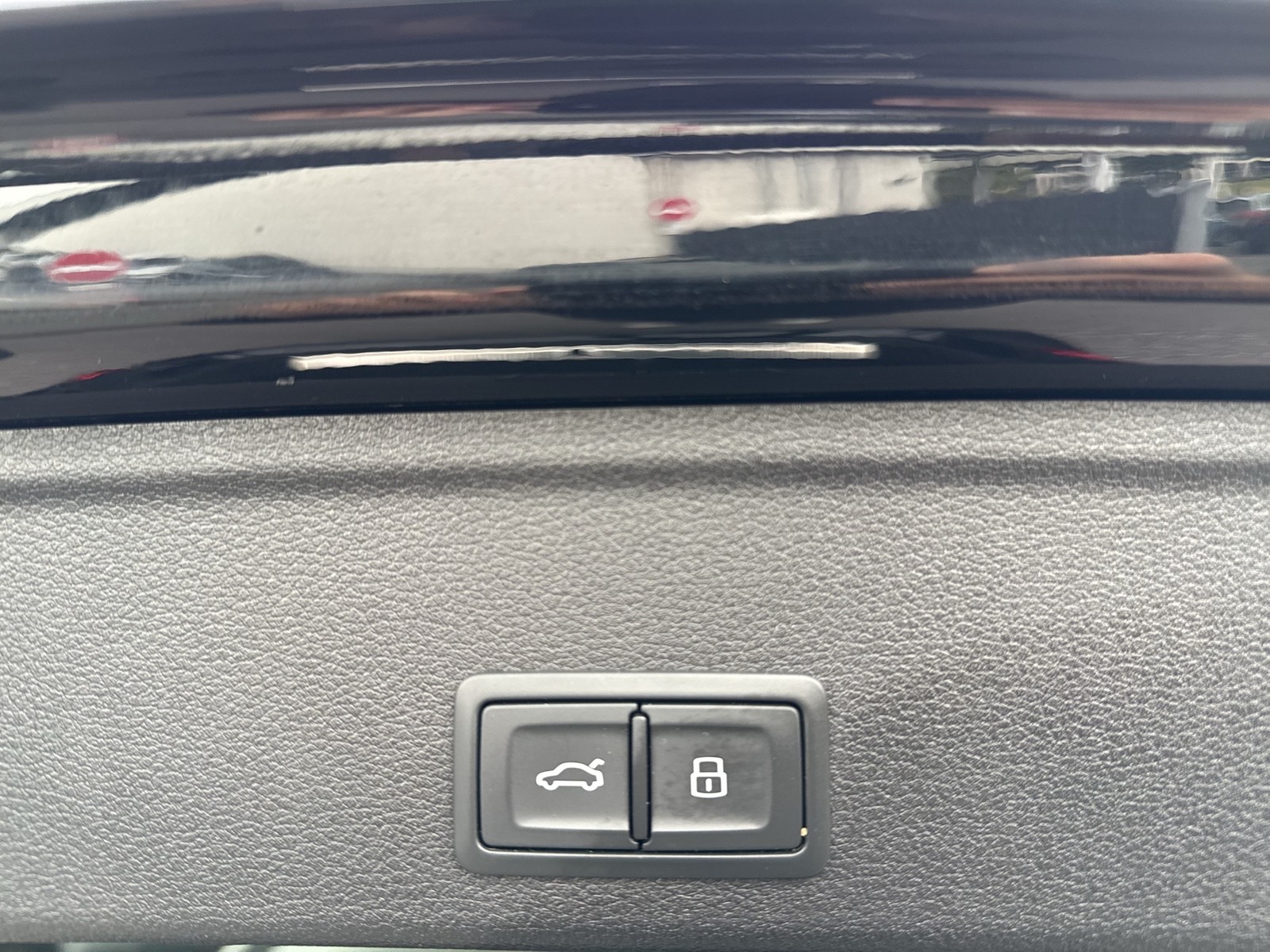Audi S4 Avant Qu. PANO B&O CAM ALU19 HEADUP MATRIX