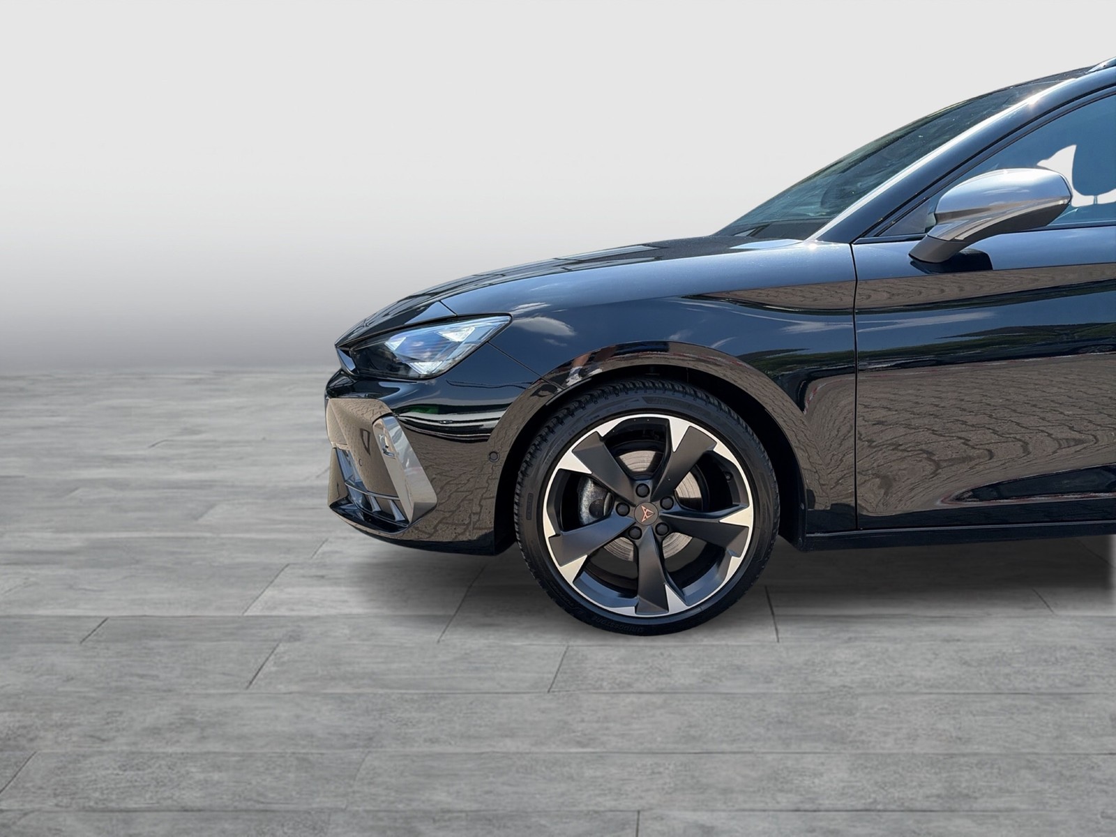 Cupra Leon ST 1.5 eTSI CAM ACC LM18 E-KLAPPE NAVI